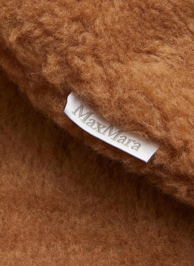 商品Max Mara|Camel Logo Pillow in Camel,价格¥1350,第5张图片详细描述
