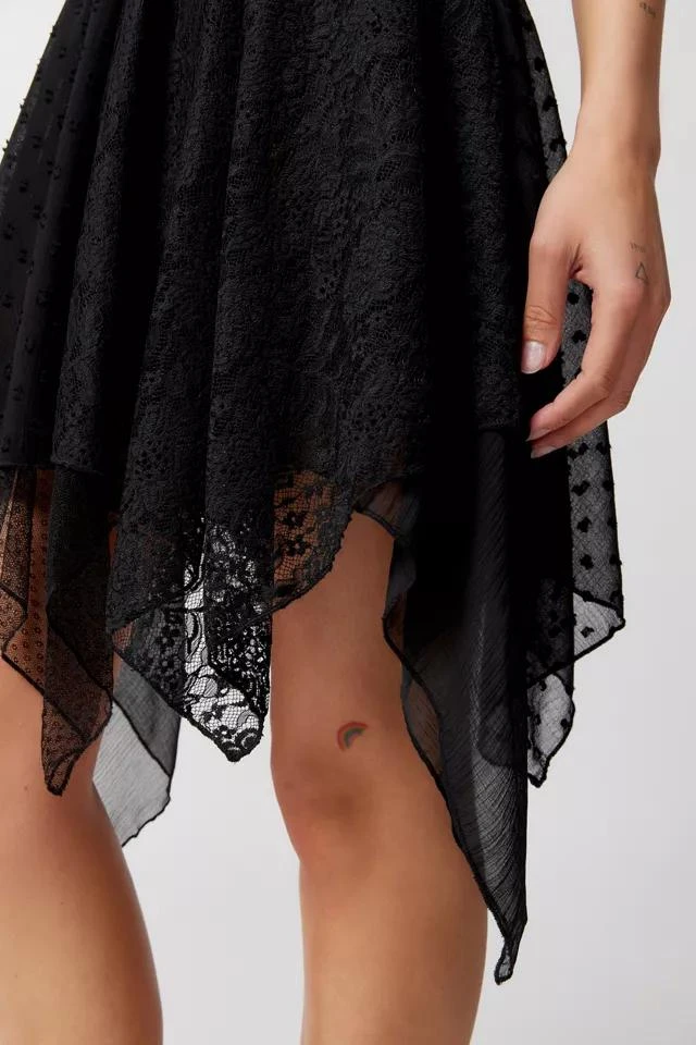 商品Urban Outfitters|UO Penelope Lace Layered Mini Skirt,价格¥74-¥111,第5张图片详细描述