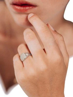 商品Anzie|Aztec Sterling Silver & White Sapphire Engravable Signet Ring,价格¥472,第2张图片详细描述