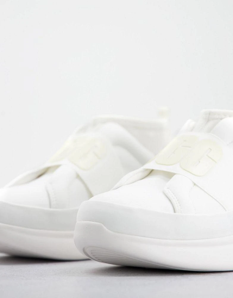 商品UGG|UGG logo panel trainers in cream,价格¥584,第4张图片详细描述