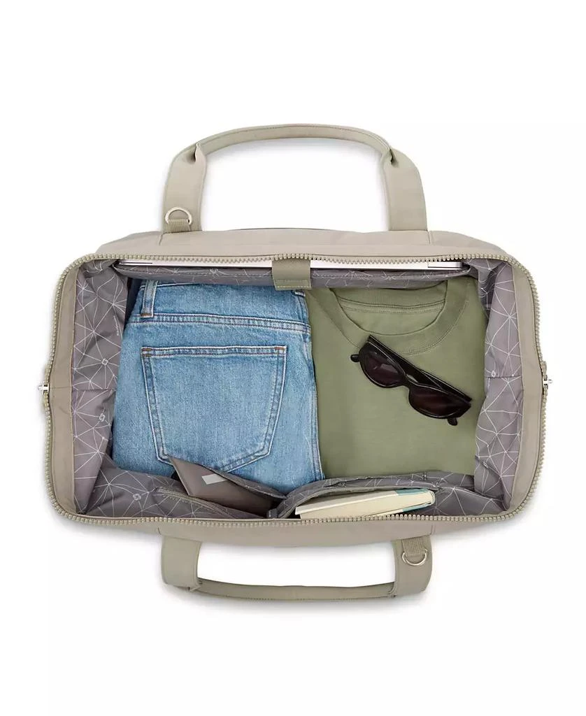 Better than Basics Drop Bottom Weekender Duffle 商品