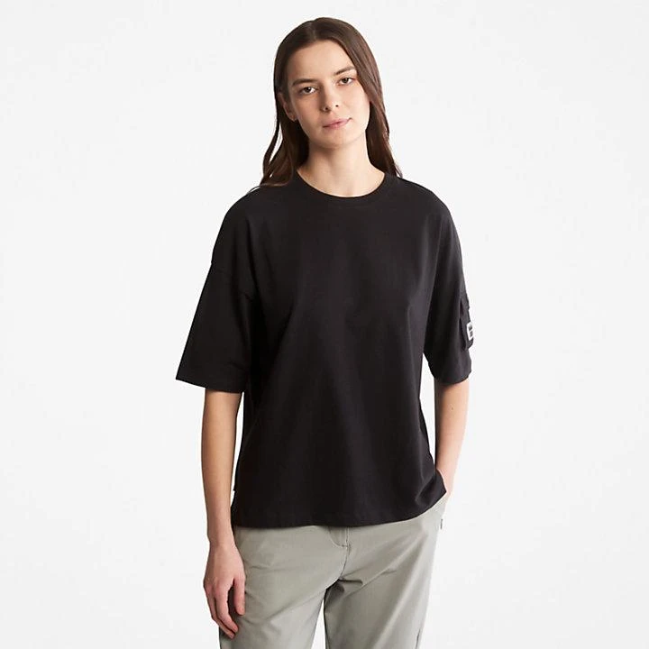 商品Timberland|Progressive Utility Pocket T-Shirt for Women in Black,价格¥186,第1张图片