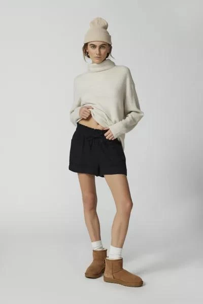 商品Urban Outfitters|UO Mila Linen Short,价格¥189,第1张图片