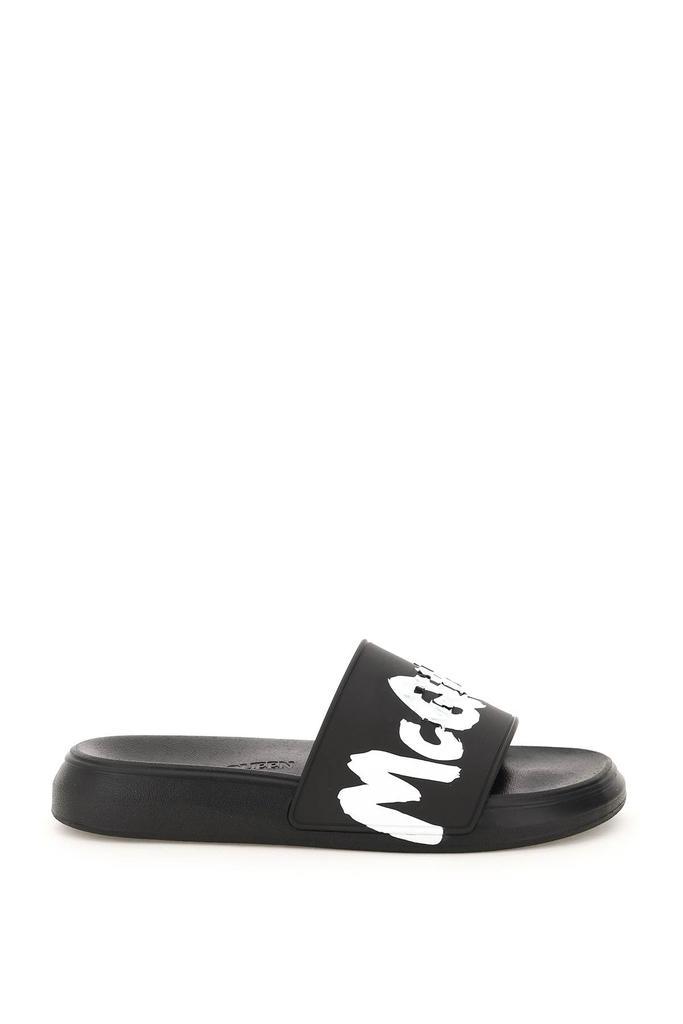 商品Alexander McQueen|Alexander Mcqueen 'Mcqueen Graffiti' Rubber Sliders,价格¥1568,第1张图片