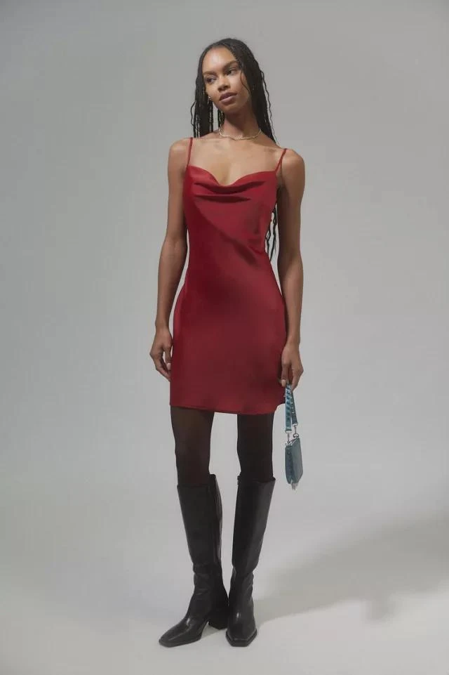 商品Urban Outfitters|UO Mallory Cowl Neck Slip Dress,价格¥115,第4张图片详细描述