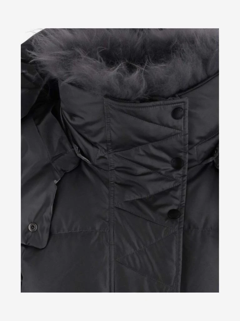 商品Yves Salomon|Shiny Technical Fabric Down Jacket With Lambswool Collar Profile,价格¥4948,第3张图片详细描述