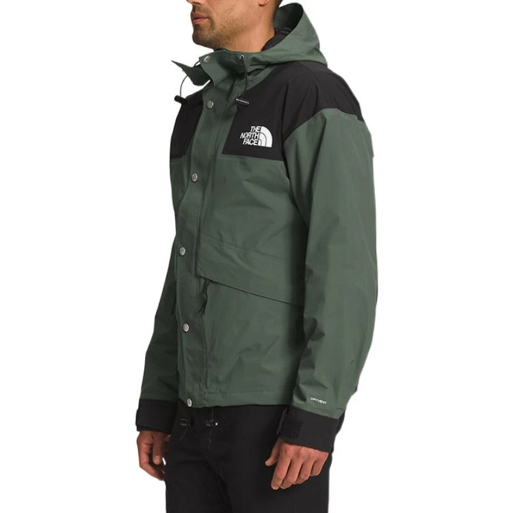 商品[国内直发] The North Face|北面  1986系列 经典Icon Dryvent Mountain Jacket 透气印花Logo排扣连帽软壳  FW22 防水冲锋衣 男女同款 绿色,价格¥3195,第6张图片详细描述