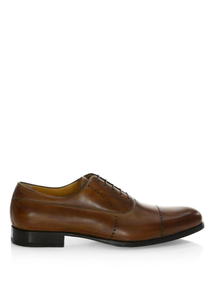 商品A. Testoni|Leather Perforated Oxfords,价格¥4468,第5张图片详细描述