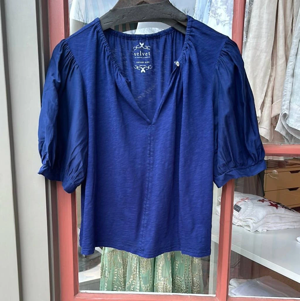 商品Velvet by Graham & Spencer|Velvet By Graham & Spencer - Mallory Top,价格¥766,第3张图片详细描述