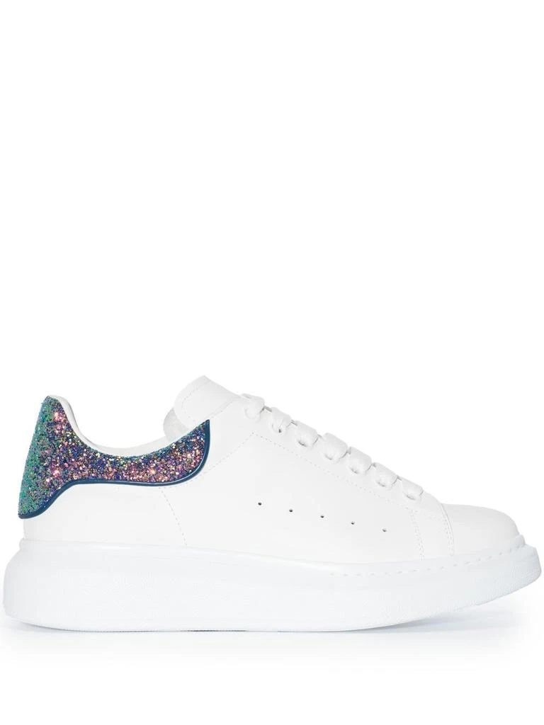 商品Alexander McQueen|ALEXANDER MCQUEEN WOMEN GLITTERED OVERSIZED LOW-TOP SNEAKER,价格¥4409,第1张图片