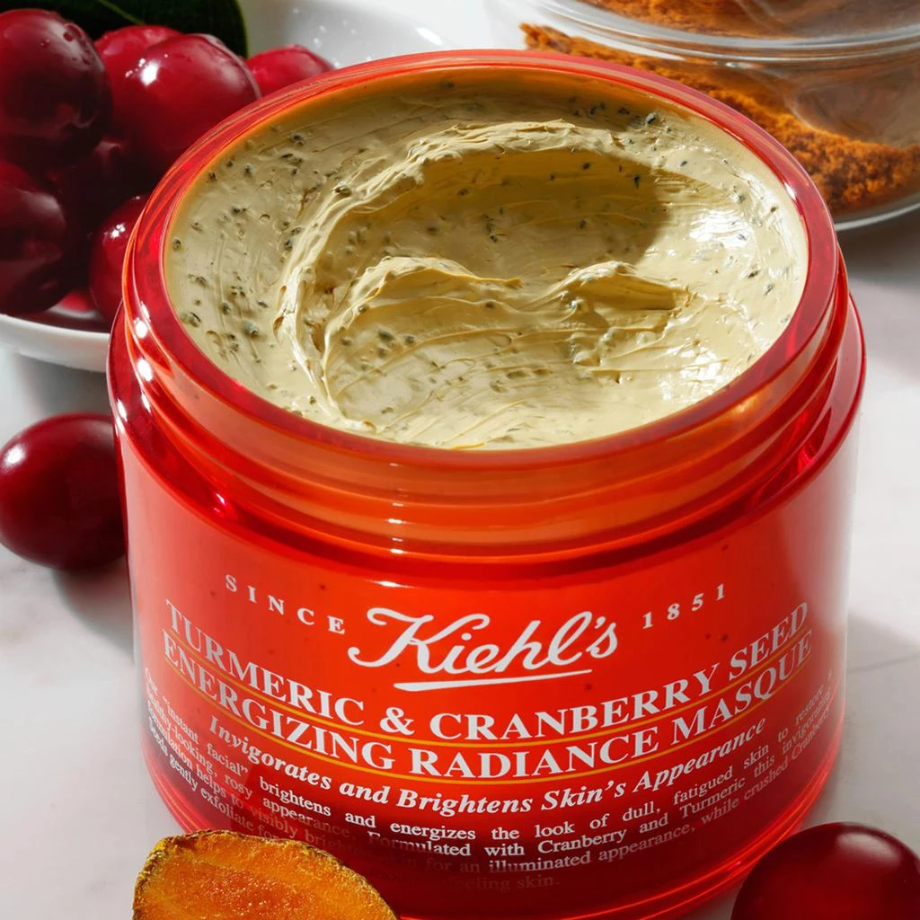 Kiehl's Since 1851 Turmeric and Cranberry Seed Energizing Radiance Masque 4