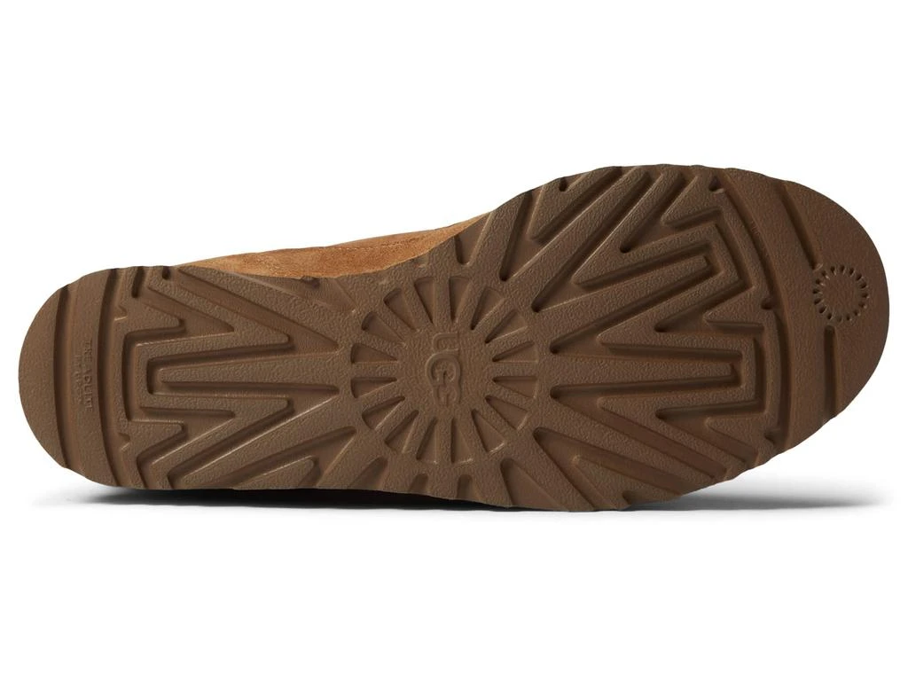 商品UGG|Classic Femme Lace Bootie,价格¥988,第3张图片详细描述