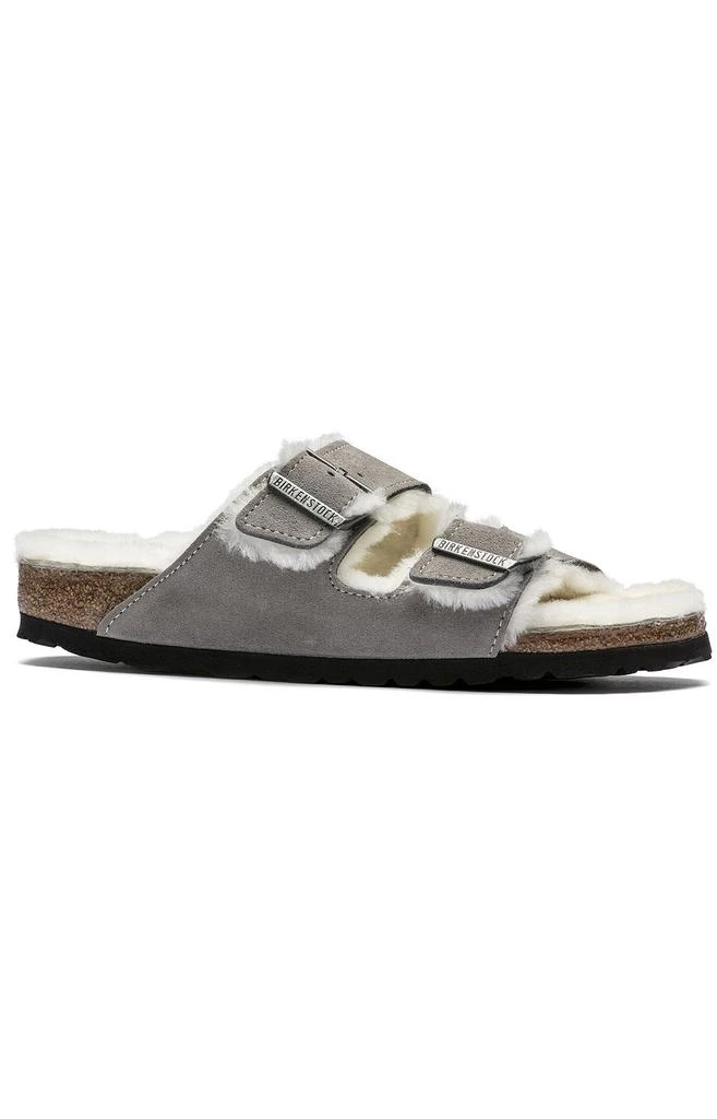 商品Birkenstock|(1017402) Arizona Shearling Sandals - Stone Coin,价格¥826,第4张图片详细描述