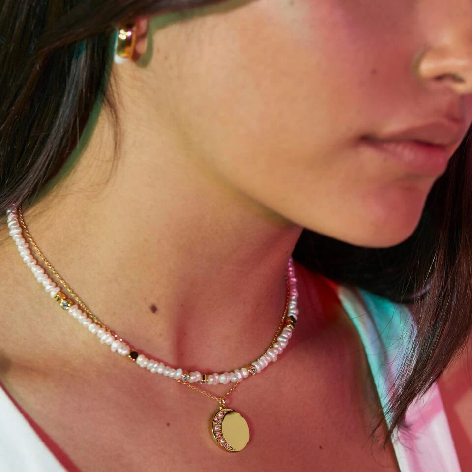 商品ESTELLA BARTLETT|Estella Bartlett Moonz Glass Pearl Gold-Tone Double Chain Necklace,价格¥349,第2张图片详细描述