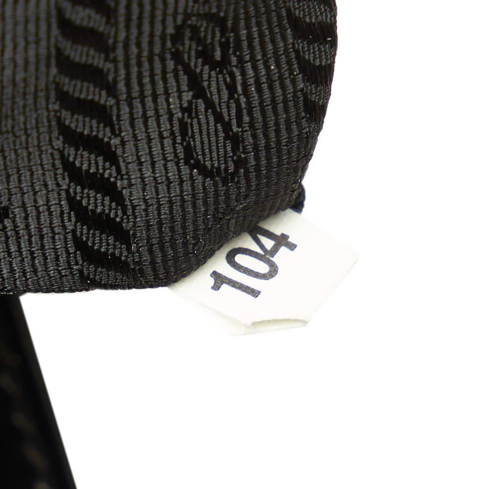 Prada Black Tessuto Shoulder Bag 商品