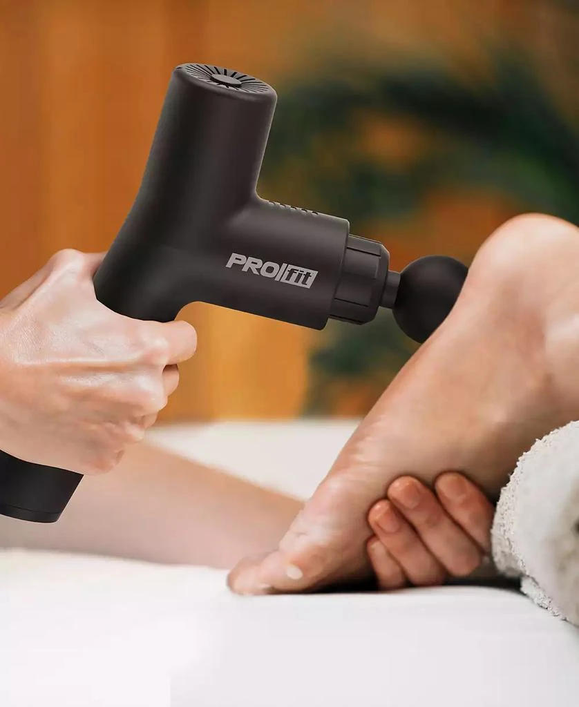 商品Tzumi|PROfit Percussion Muscle Massage Gun, Rechargeable Deep Tissue Full-Body Massager with Multiple Attachments,价格¥193,第4张图片详细描述