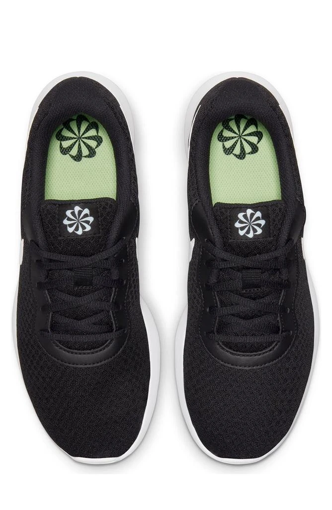 商品NIKE|Tanjun Running Shoe,价格¥280,第4张图片详细描述