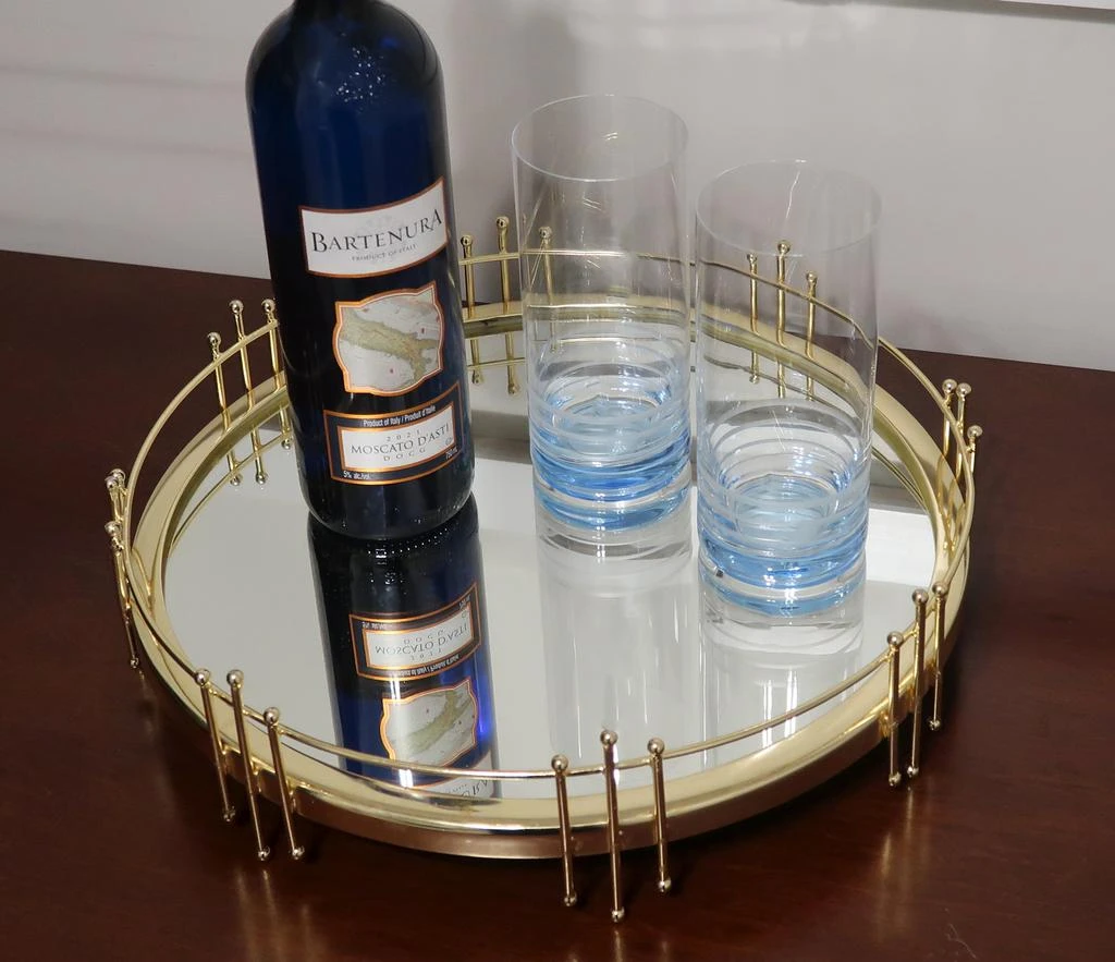 商品Classic Touch Decor|Round Mirror Tray with Gold Symmetrical Design,价格¥925,第3张图片详细描述