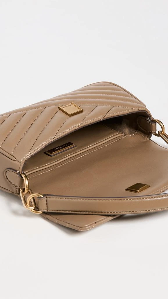商品Tory Burch|Tory Burch Kira V 字型小号翻盖肩背包,价格¥1875,第5张图片详细描述