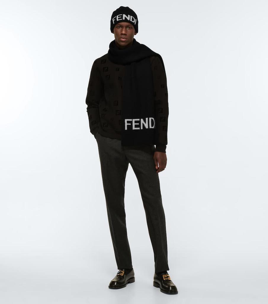 商品Fendi|Logo wool scarf,价格¥2609,第6张图片详细描述