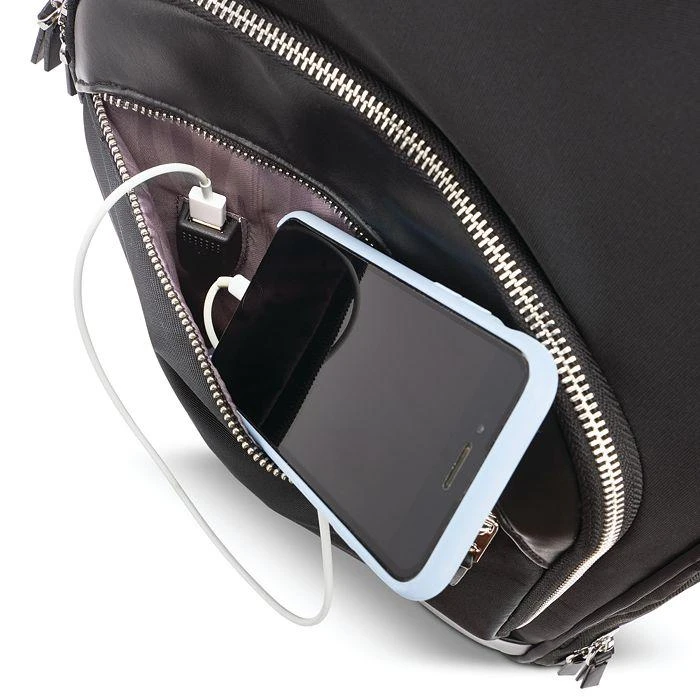Just Right Standard Backpack 商品