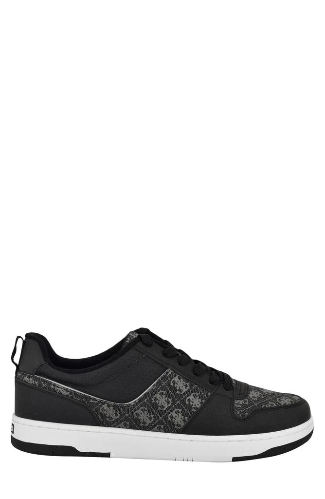 商品GUESS|Tyron Monogram Sneaker,价格¥492,第3张图片详细描述