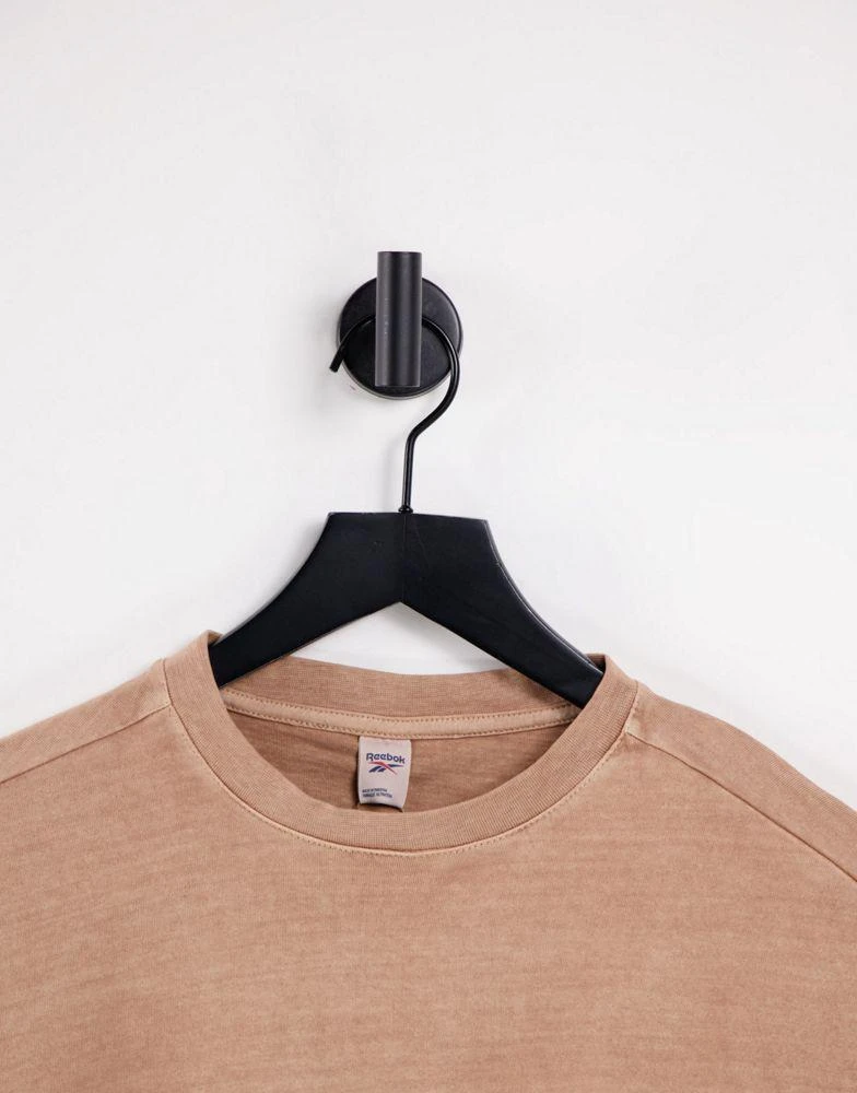商品Reebok|Reebok t-shirt in sepia - BROWN,价格¥241,第4张图片详细描述