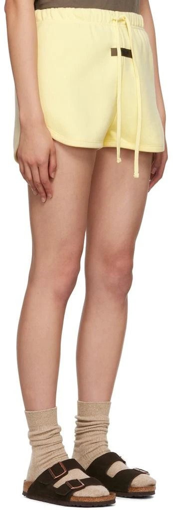 商品Essentials|Yellow Cotton Shorts,价格¥451,第2张图片详细描述