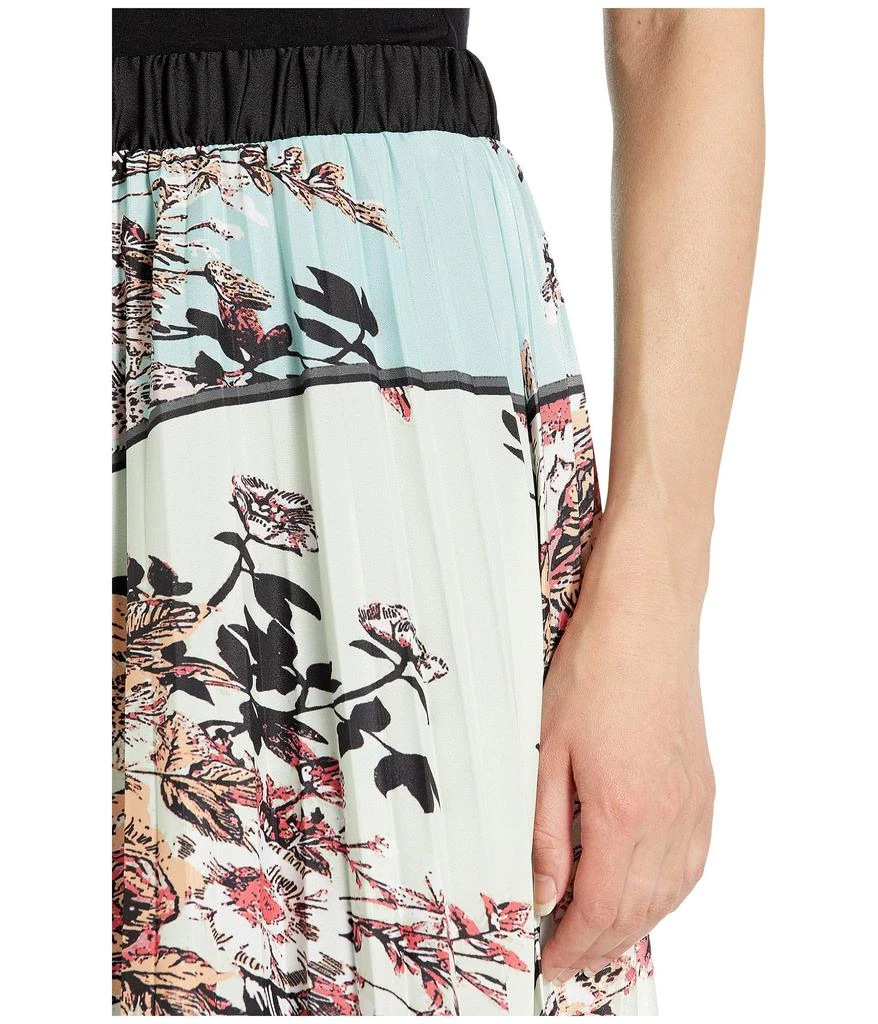 商品Juicy Couture|Engineered Secret Garden Floral Midi Skirt,价格¥253,第4张图片详细描述