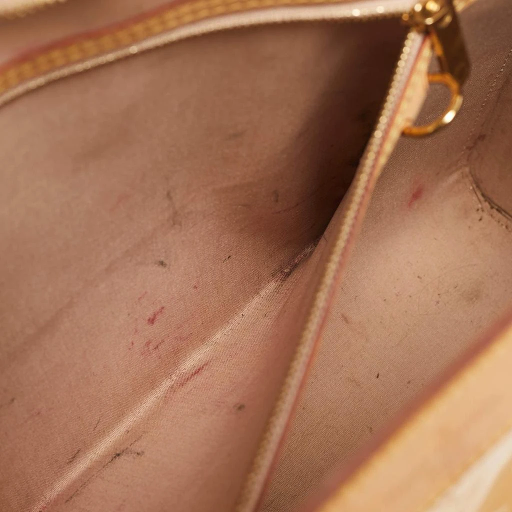 Louis Vuitton Blanc Corail Monogram Vernis Brea GM Bag 商品