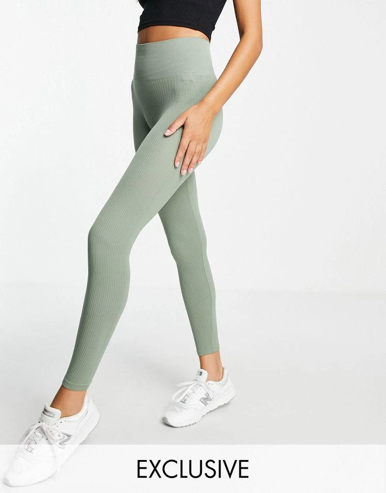 商品Stradivarius|Stradivarius seamless ribbed leggings in olive,价格¥139,第1张图片