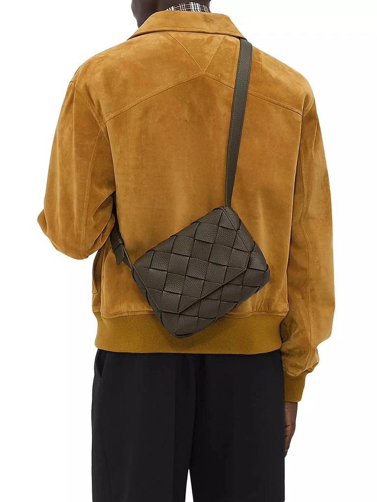 商品Bottega Veneta|Small Diagonal Intreccio Leather Messenger Bag,价格¥22477,第2张图片详细描述