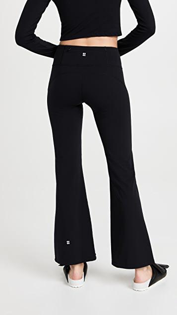 商品SWEATY BETTY|Power 微喇训练裤,价格¥803,第4张图片详细描述