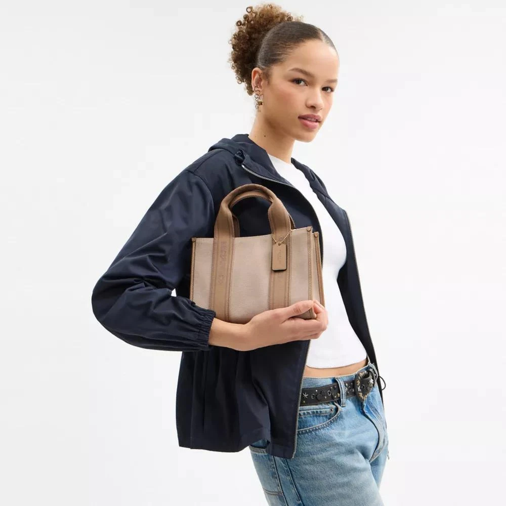 商品Coach|Smith Tote Bag 24,价格¥1399,第3张图片详细描述