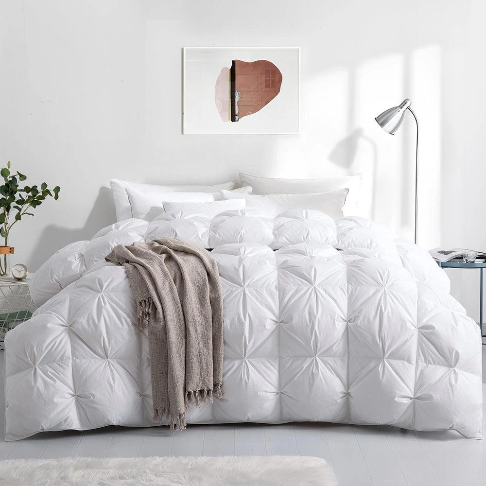 商品Puredown|93% White Goose Down Winter Comforter (800FP) Baffled Box,价格¥2292,第2张图片详细描述