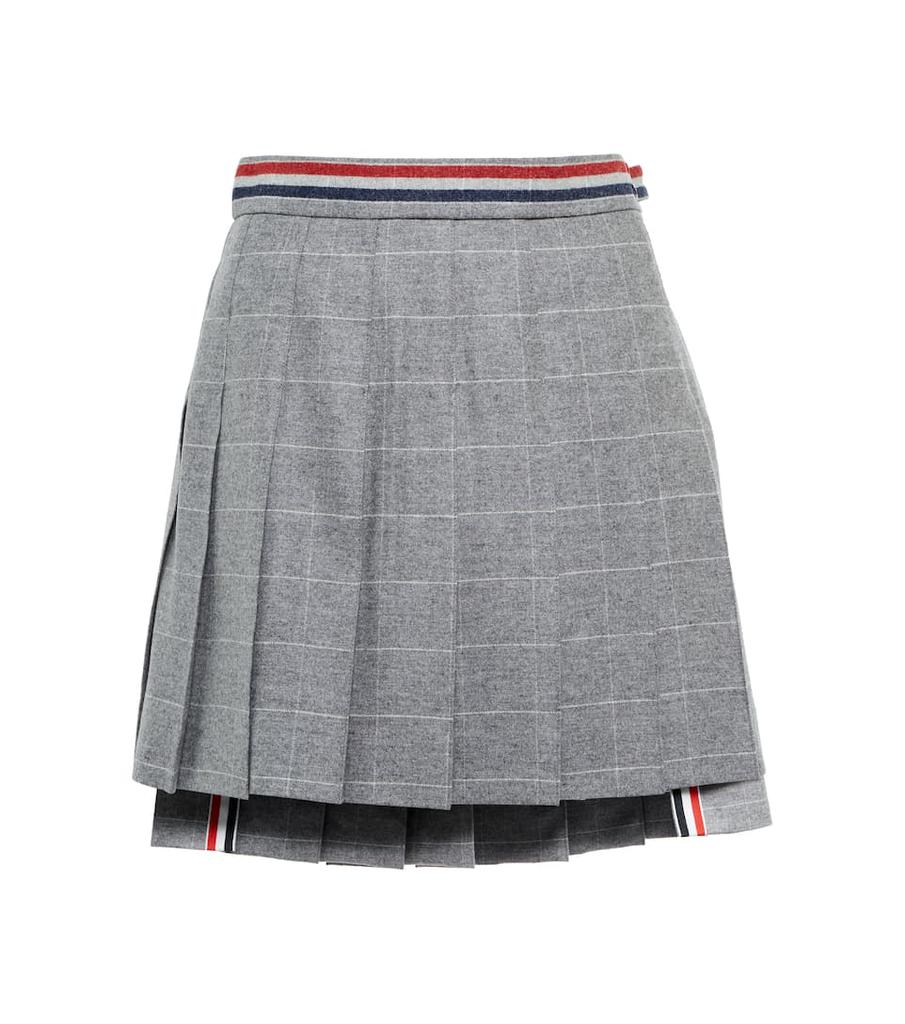 Pleated flannel miniskirt商品第1张图片规格展示