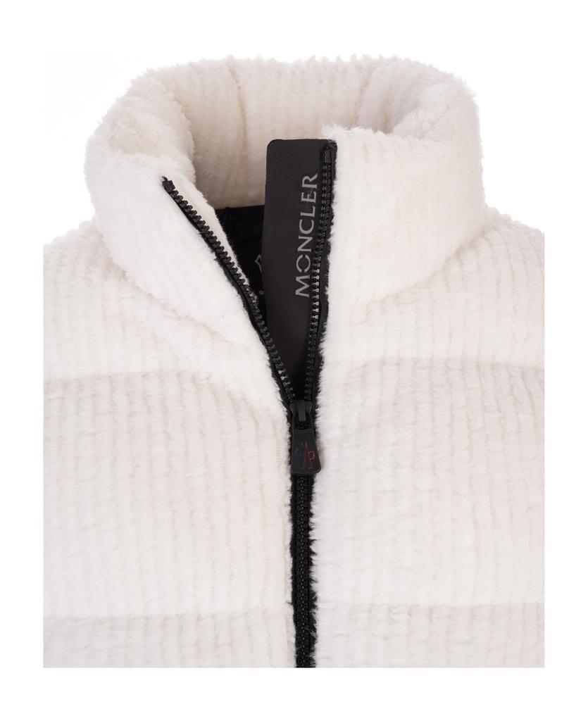 商品Moncler|Woman White Ayse Shorts Down Jacket,价格¥6588,第5张图片详细描述