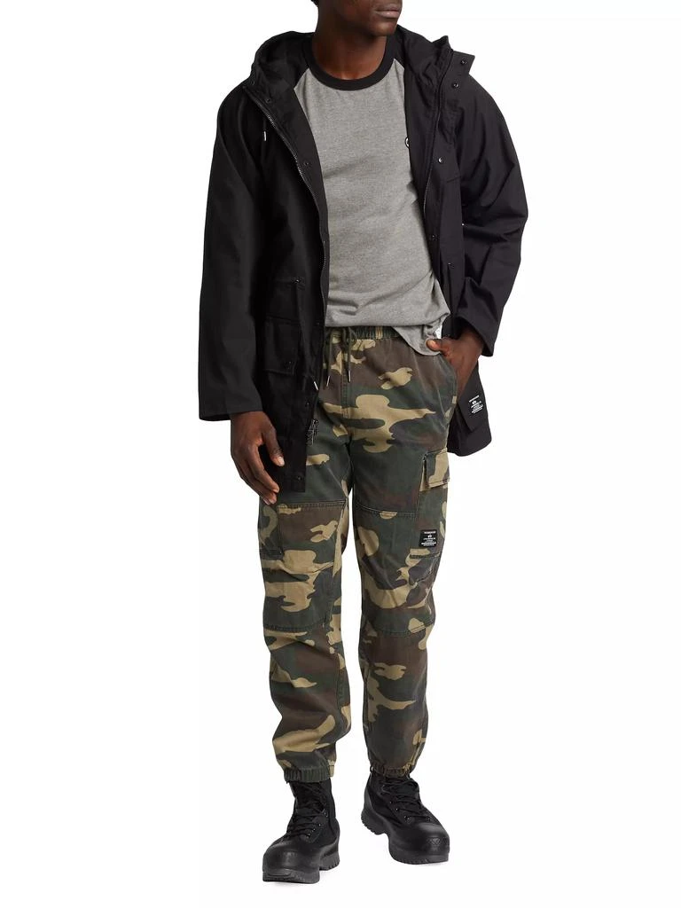 商品Alpha Industries|Camouflage Cotton Joggers,价格¥938,第2张图片详细描述