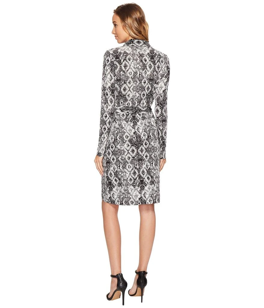商品ROMEO & JULIET COUTURE|Pattern Wrap Dress,价格¥292,第3张图片详细描述