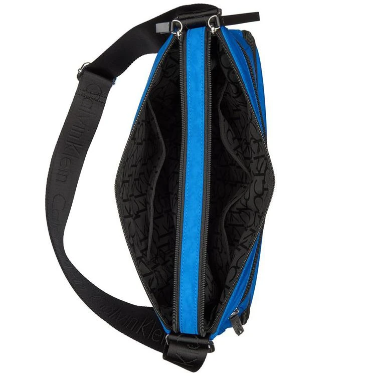 商品Calvin Klein|Dressy Nylon Multi Compartment Messenger,价格¥439,第4张图片详细描述