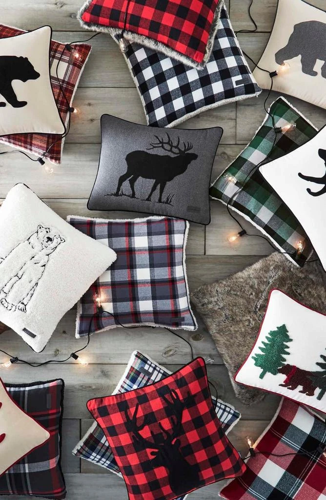 商品Eddie Bauer|Cozy Polar Bear Throw Pillow,价格¥249,第5张图片详细描述