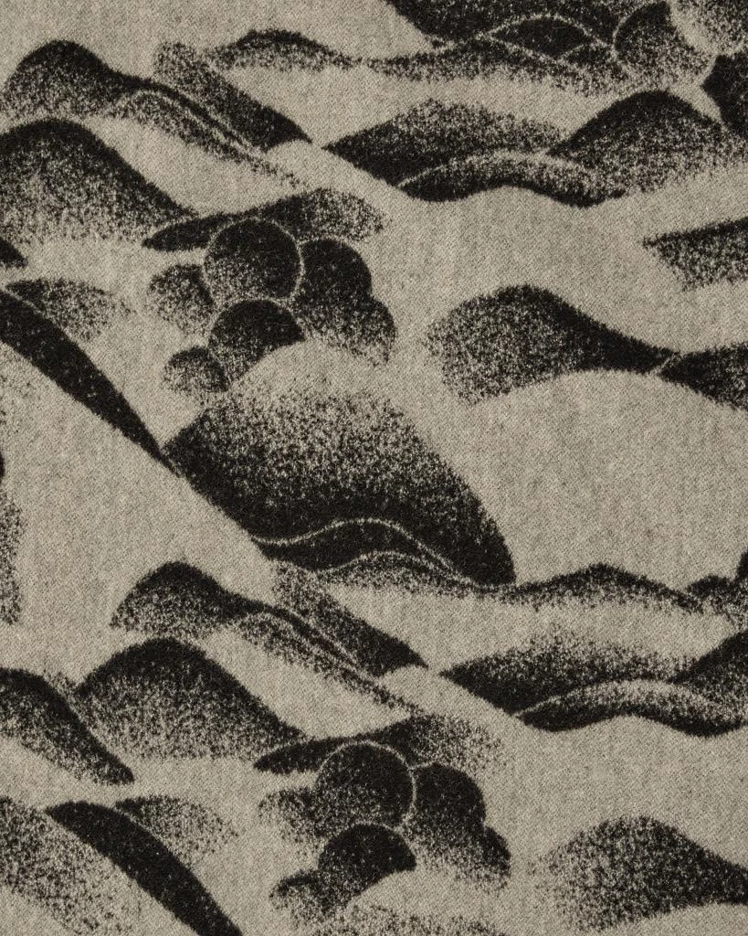 商品And Wander|Large Mountain Camo Wool Blanket Black,价格¥1380,第5张图片详细描述