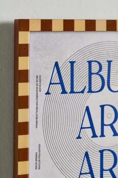 商品Urban Outfitters|Checkered 12-Inch Vinyl Album Frame,价格¥150,第2张图片详细描述