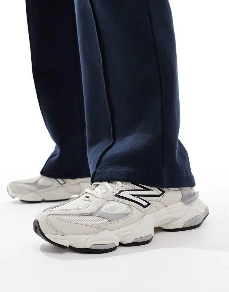 商品New Balance|New Balance 9060 trainers in cream,价格¥1661,第1张图片
