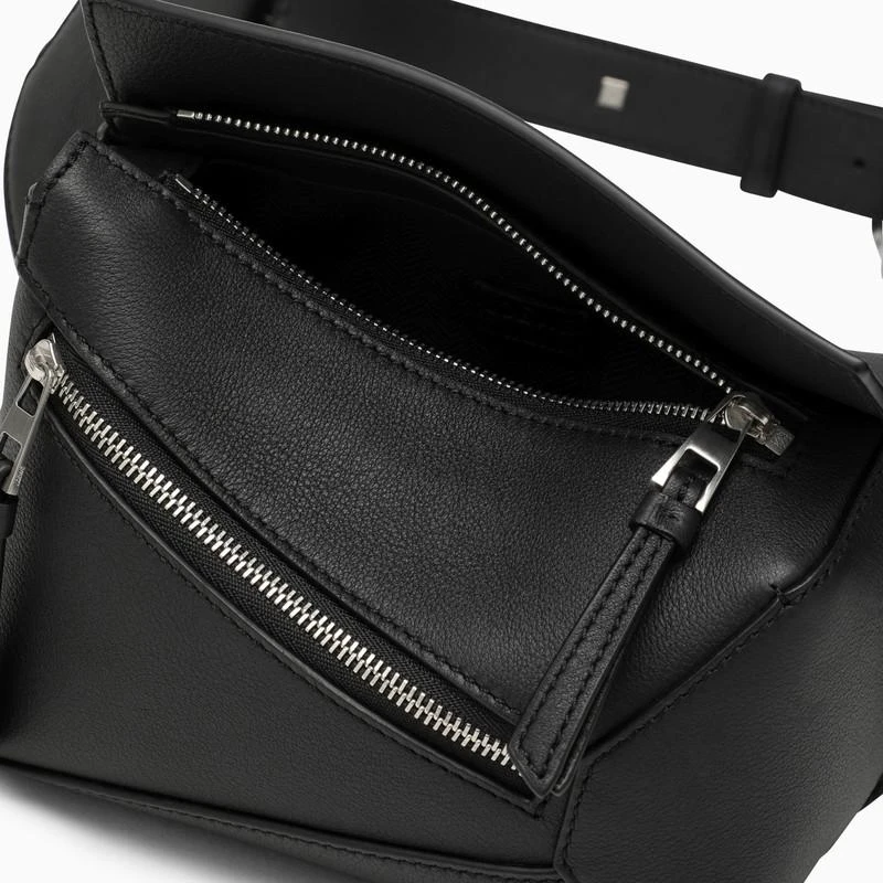 Mini Puzzle bumbag in black leather 商品