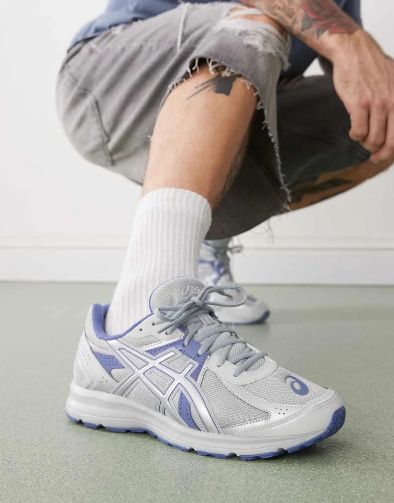 商品Asics|Asics Jog 100 s trainers in piedmont grey and pure silver,价格¥778,第1张图片