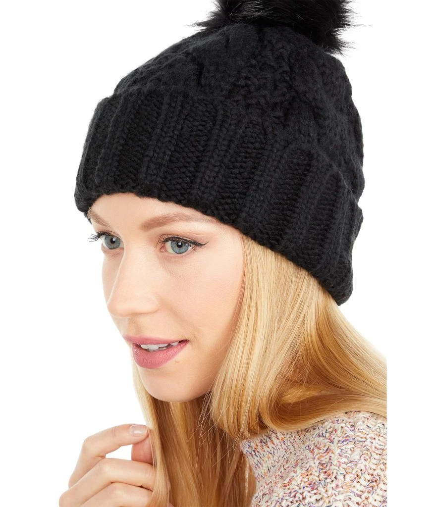 商品UGG|Knit Cable Beanie with Faux Fur Pom,价格¥411,第4张图片详细描述