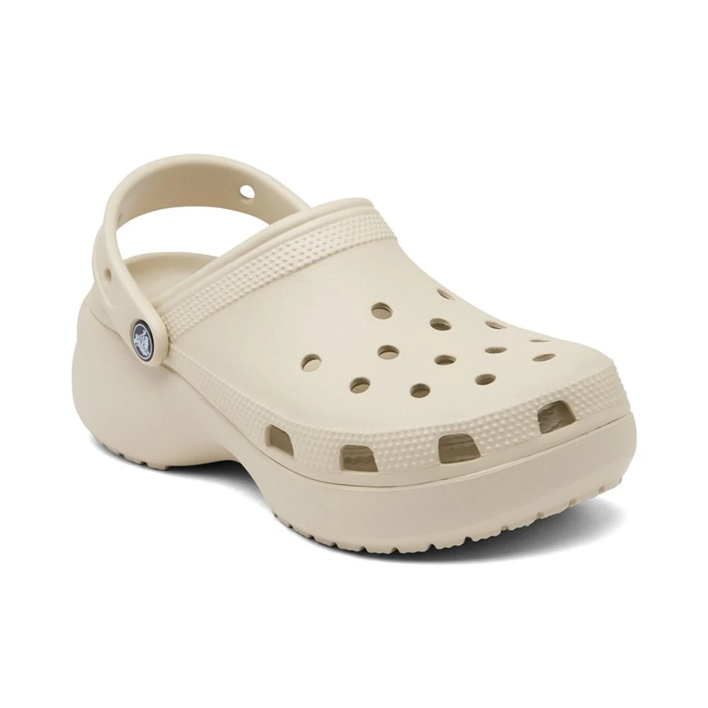 商品Crocs|Women's Classic Platform Clogs from Finish Line,价格¥330,第1张图片