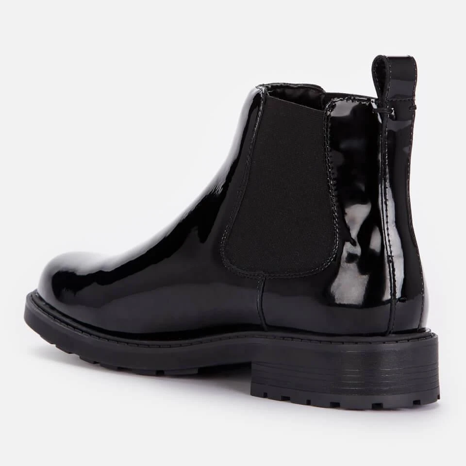 商品Clarks|CLARKS WOMEN'S ORINOCO 2 LANE PATENT CHELSEA BOOTS - BLACK,价格¥604,第3张图片详细描述