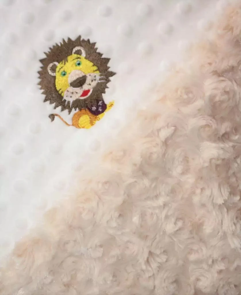 商品Lil' Cub Hub|Minky Baby Boy Girl Blanket With Embroidered Lion,价格¥382,第2张图片详细描述